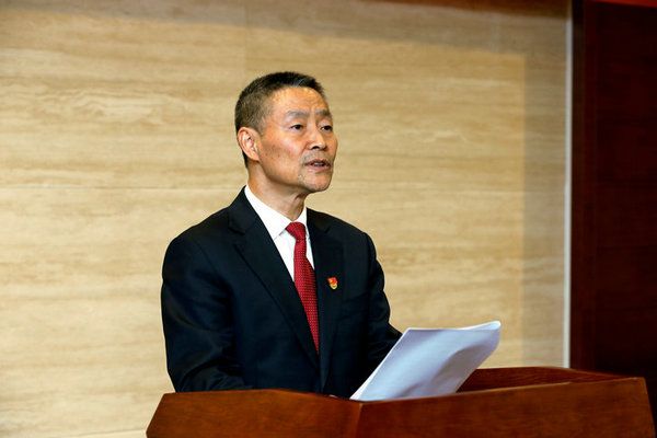 royal皇家88集团一届一次全委会选举出新一届向导整体 斯泽夫中选royal皇家88党委书记